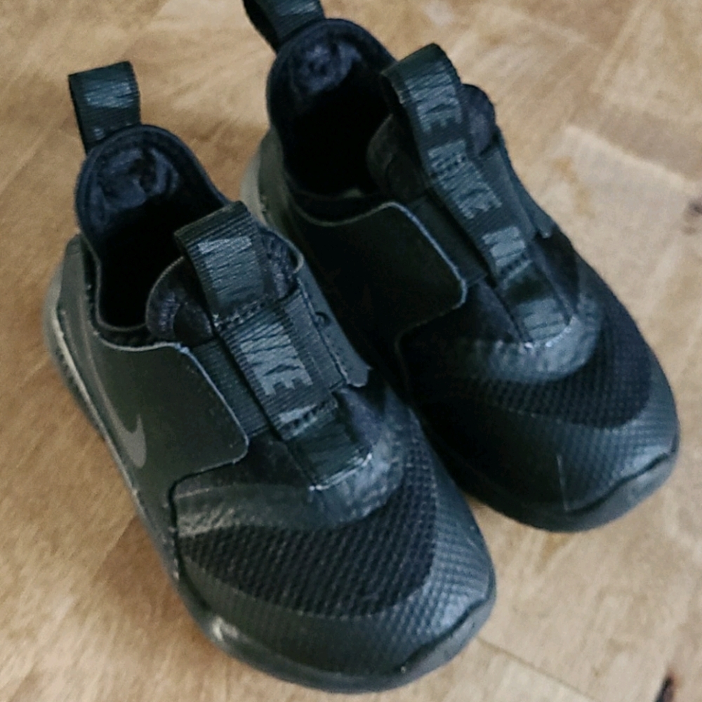 Nike Flex baby sneakers